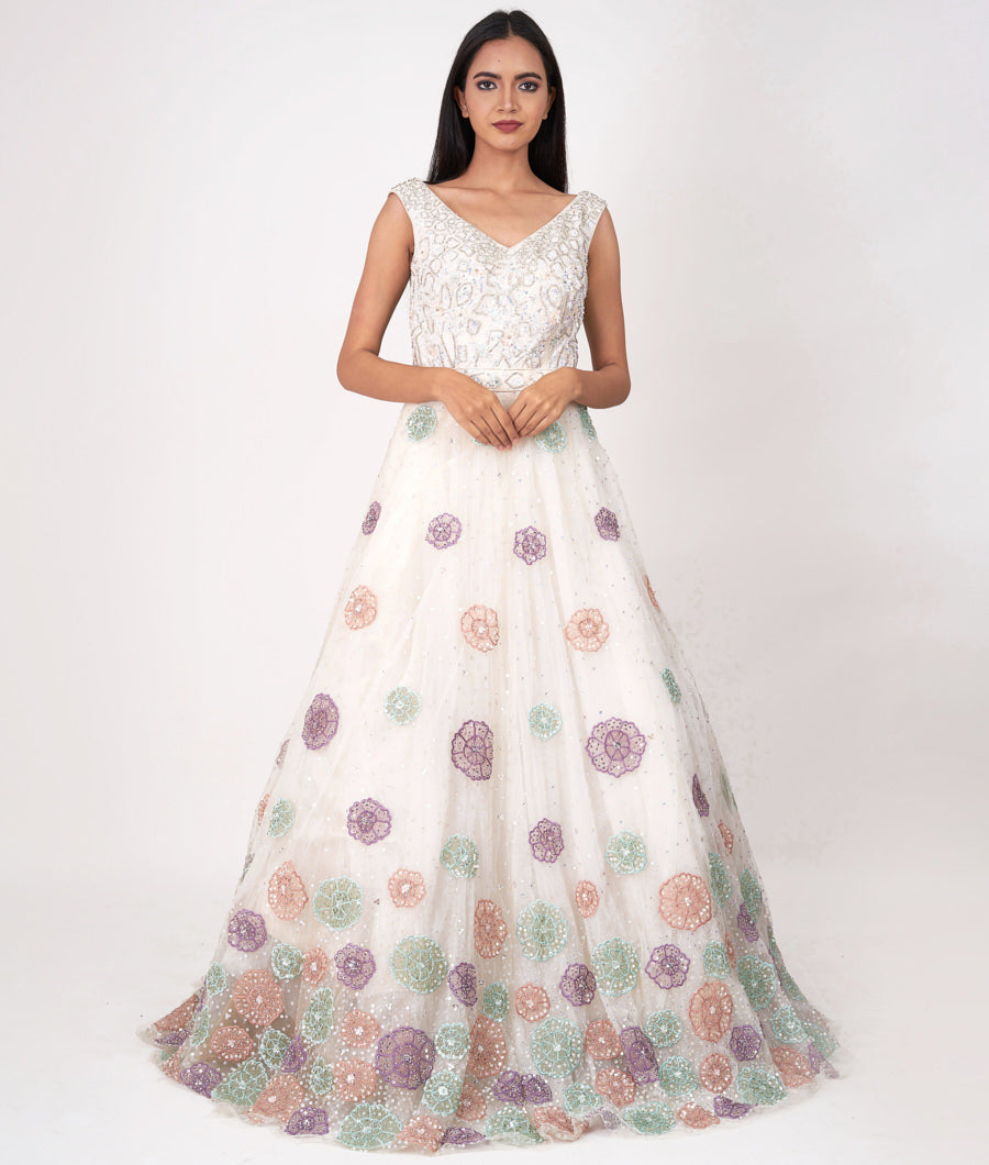 Offwhite Jarkan Stone With Sequins And Cutdana And Applic With Thread Embroidery Work Ball Gown Gown