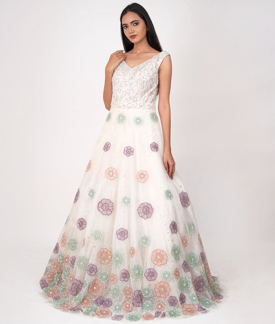 Offwhite Jarkan Stone With Sequins And Cutdana And Applic With Thread Embroidery Work Ball Gown Gown