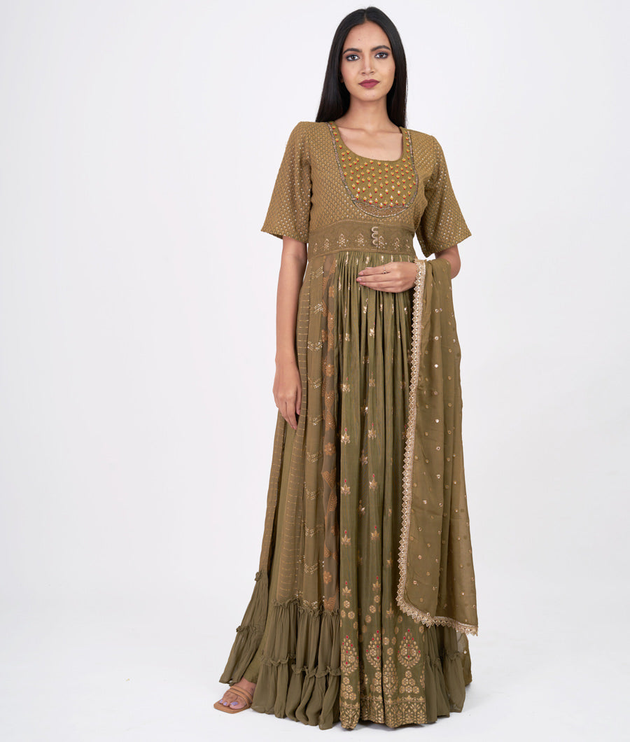 Chikoo Thread Embroidery Straight Cut Top With Pencil Pants Bottom Salwar Kameez