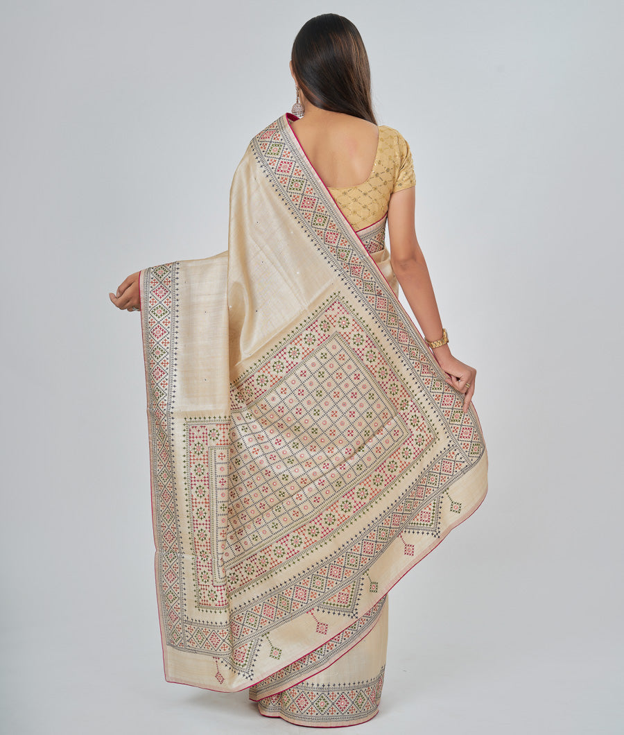 Off White Tussar Saree Thread Embroidery With Mirror Work - kaystore.in