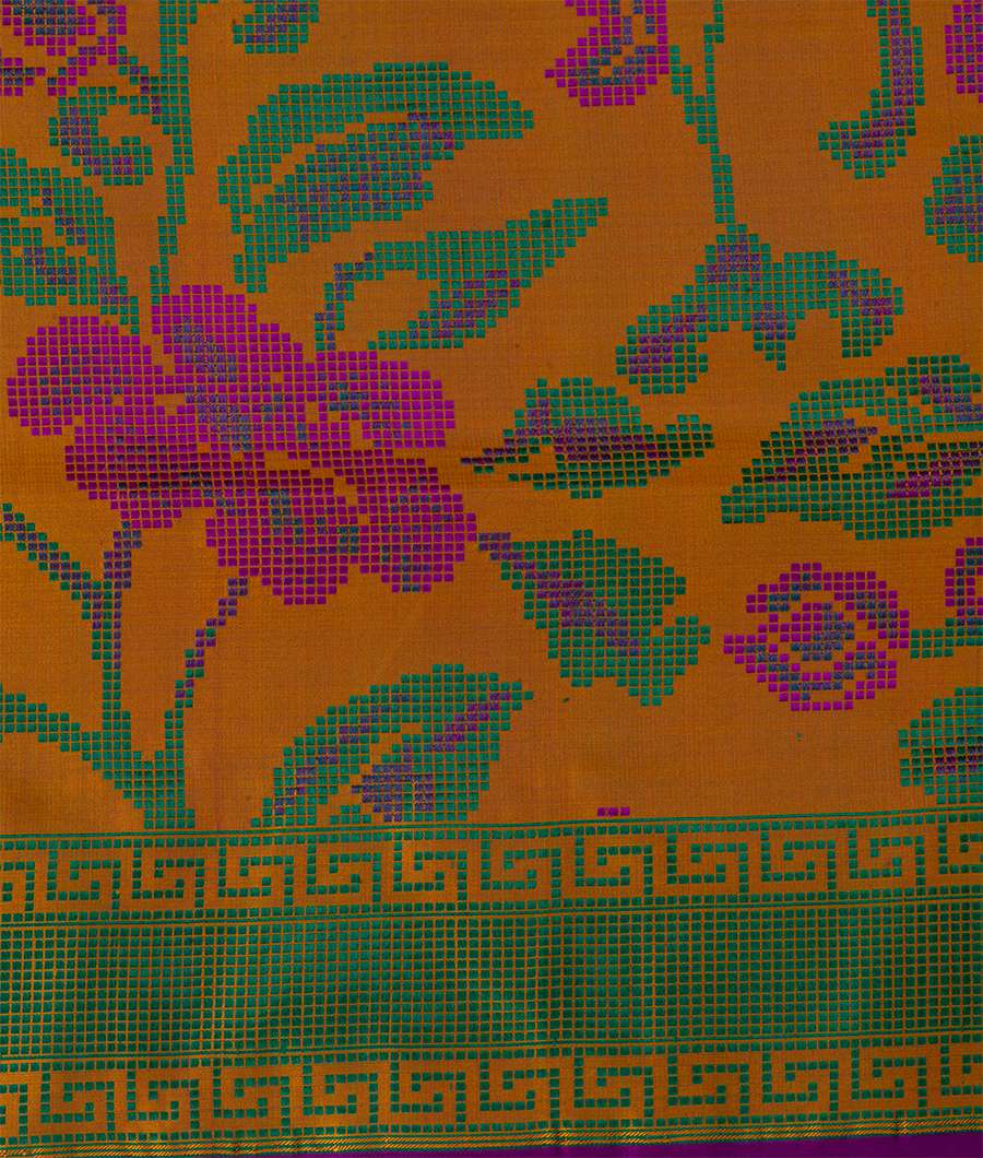 Yellow Banarasi Tanchoi Silk Saree Full Thread Weaving - kaystore.in