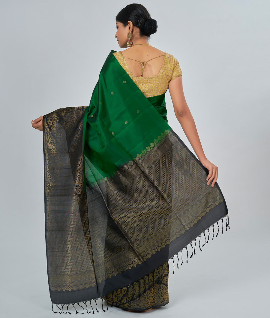 Green Soft Silk Saree Gold Zari - kaystore.in