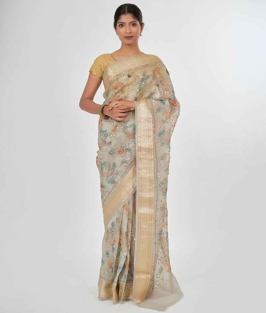 Lite Grey Organza Saree Floral Print With Sequence And Cutdana Work - kaystore.in